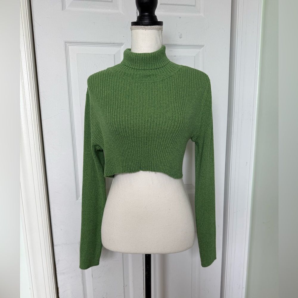 Y2K/90s Caslon Knitted Green Cropped Top